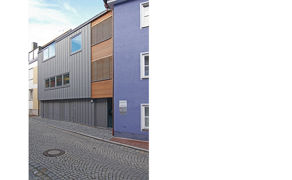 Außenperspektive Fassade Mehrfamilienhaus in der Altstadt Dachau